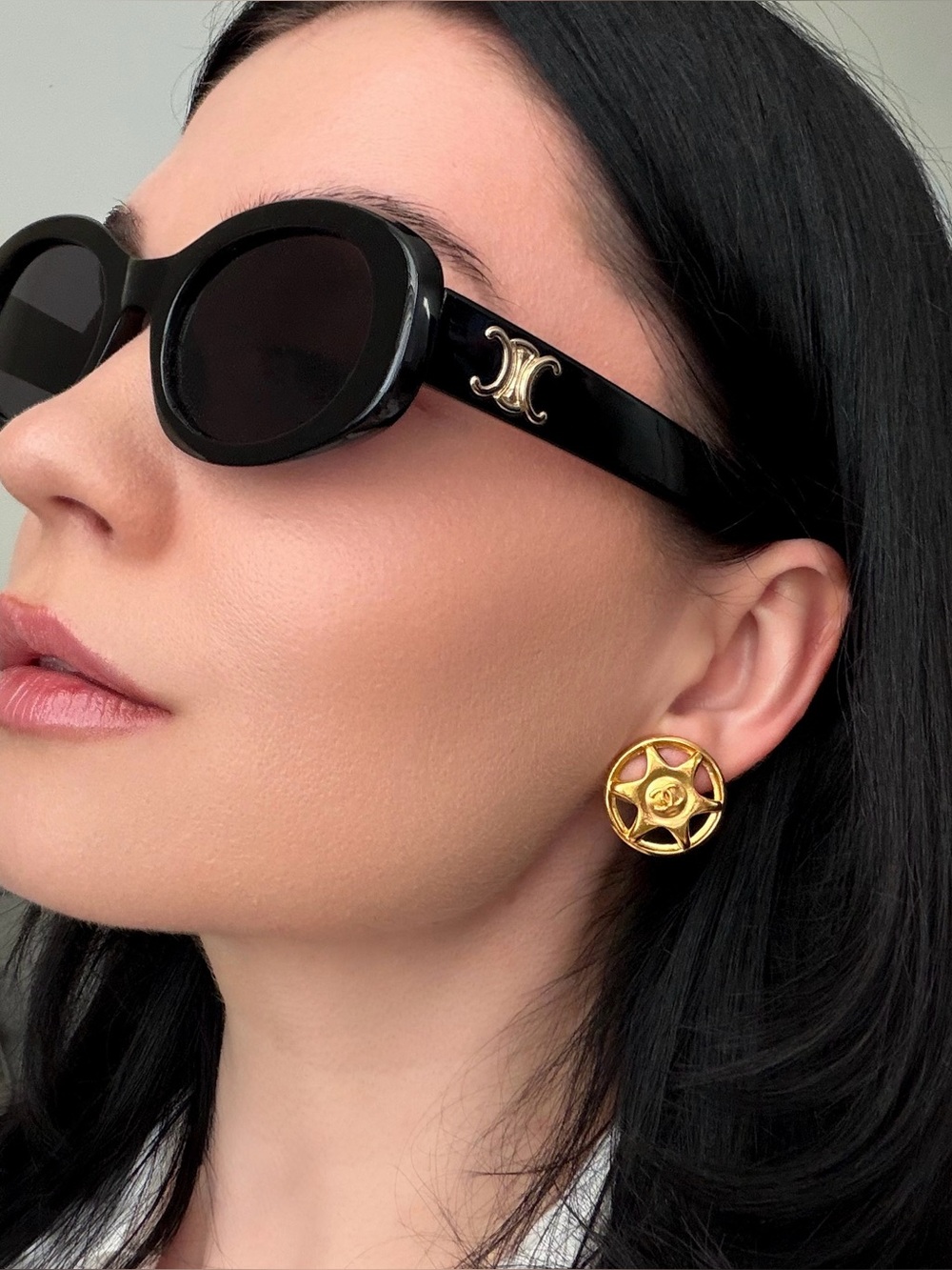 CHANEL Vintage 1997 Gold CC Star Clip-On Earrings